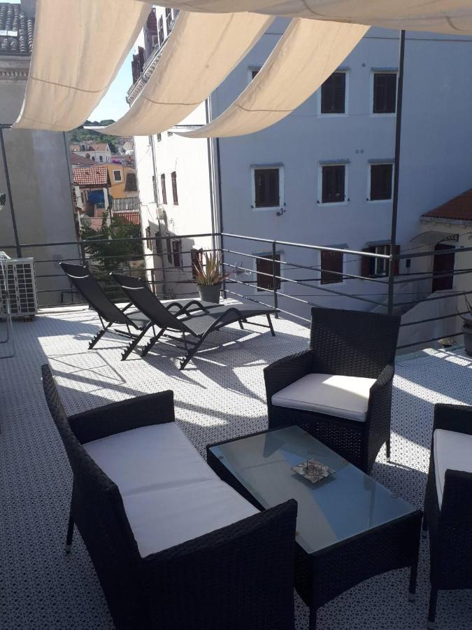 Apartments Petra 23 Mali Losinj Bagian luar foto