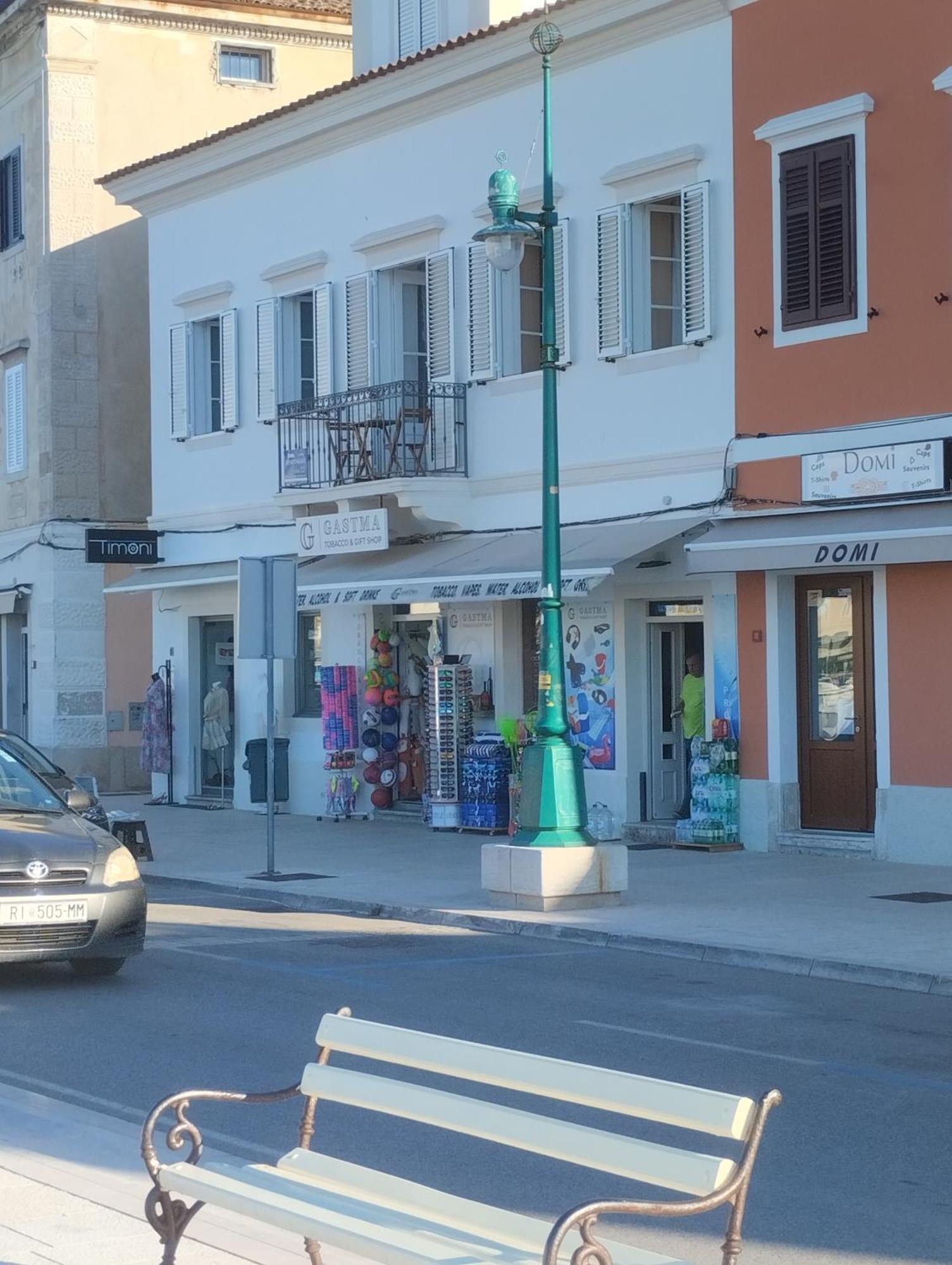 Apartments Petra 23 Mali Losinj Bagian luar foto